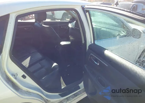 2014 Nissan Altima 2.5 Sl z USA, uszkodzony, nr VIN 1N4AL3AP3EC134781